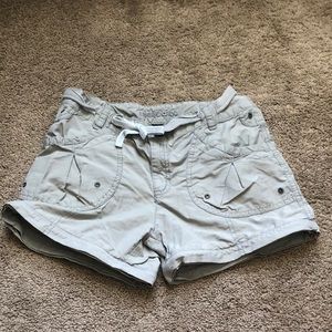 Limited Too Shorts Girls Size 10 1/2 Green